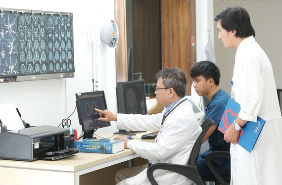 Những ứng dụng kỹ thuật cao trong điều trị đột quỵ hiện nay