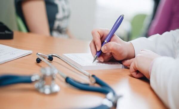 Sau tai biến có nên tầm soát toàn bộ mạch máu?