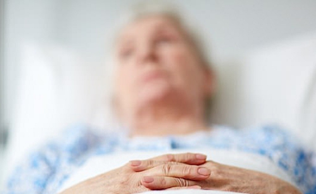 Loét tì đè biểu hiện ra sao?