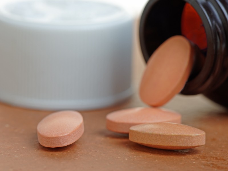 Tại sao nhiều người sống sót sau đột quỵ không được dùng statin?