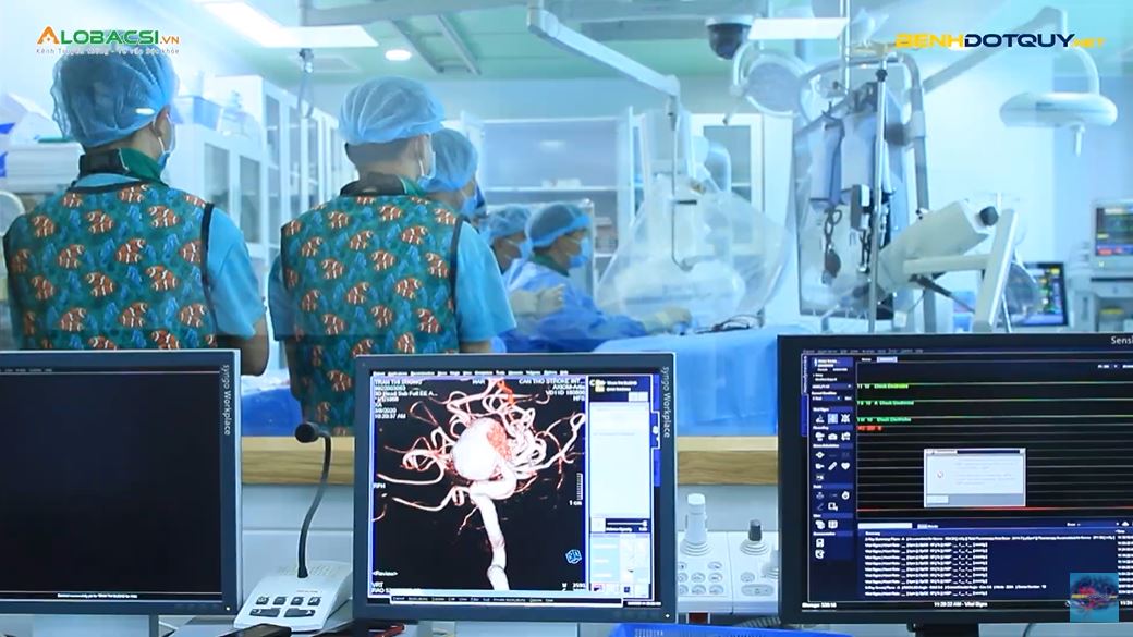 Đau đầu, chóng mặt đi khám phát hiện túi phình nguy nguy hiểm đến tính mạng