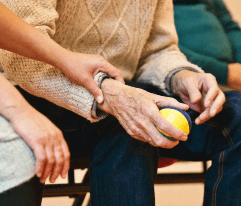 Càng thực thiện phục hồi chức năng sớm, bạn càng có cơ hội lấy lại các khả năng bản thân.