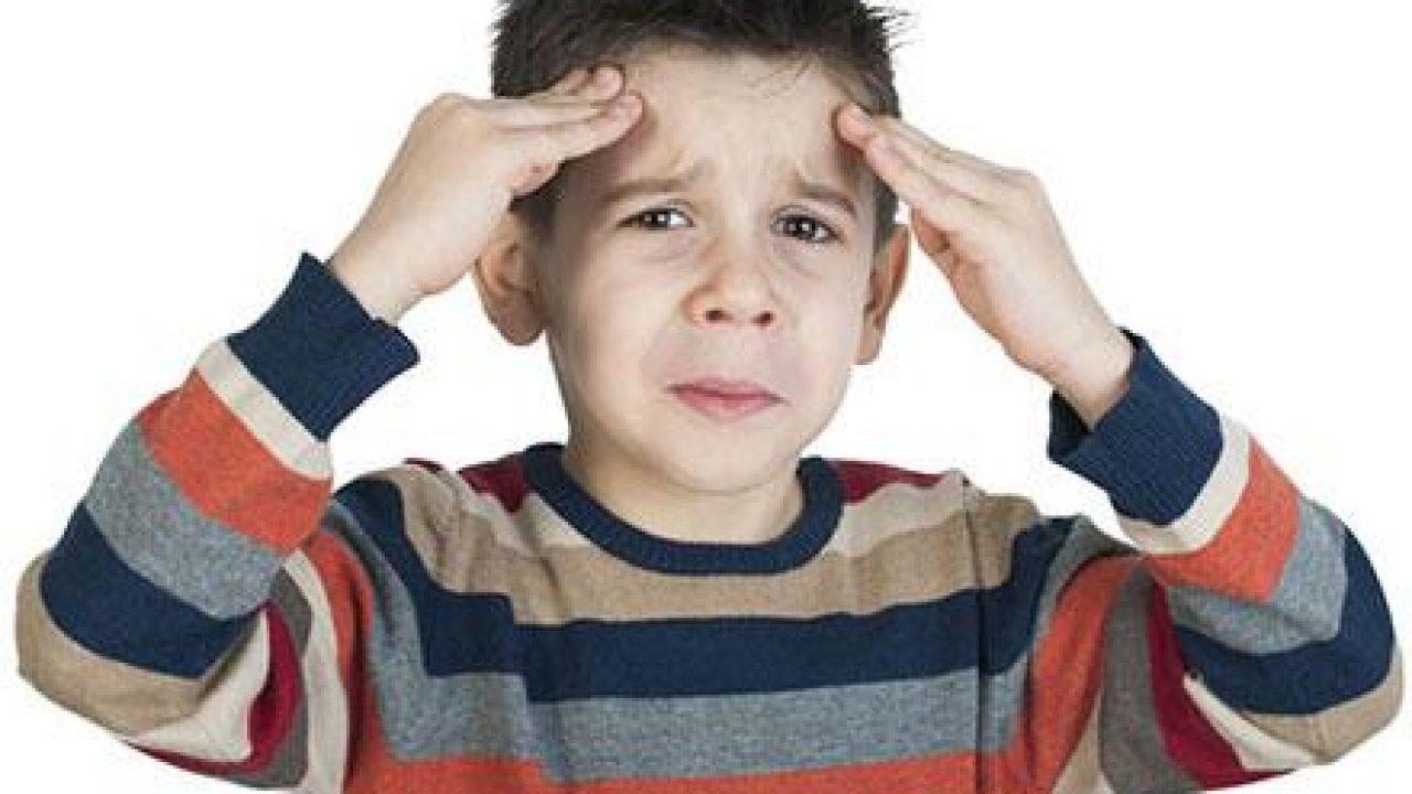 Cách bảo vệ trẻ trong cơn đột quỵ tốt nhất là các bậc phụ huynh phải nhận biết sớm các triệu chứng của đột quỵ có thể xảy ra ở trẻ 