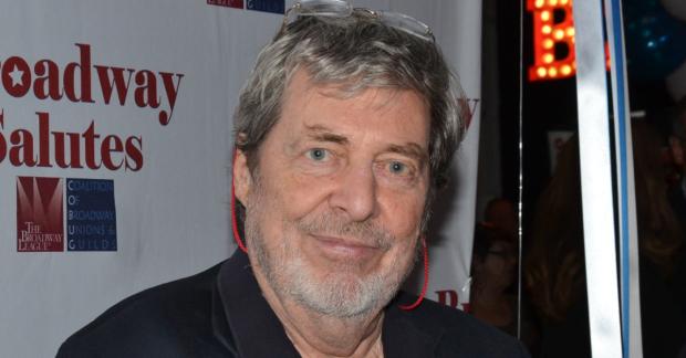 Nhà thiết kế trang phục huyền thoại từng đoạt giải Oscar – Tony Walton qua đời ở tuổi 87 sau biến chứng đột quỵ