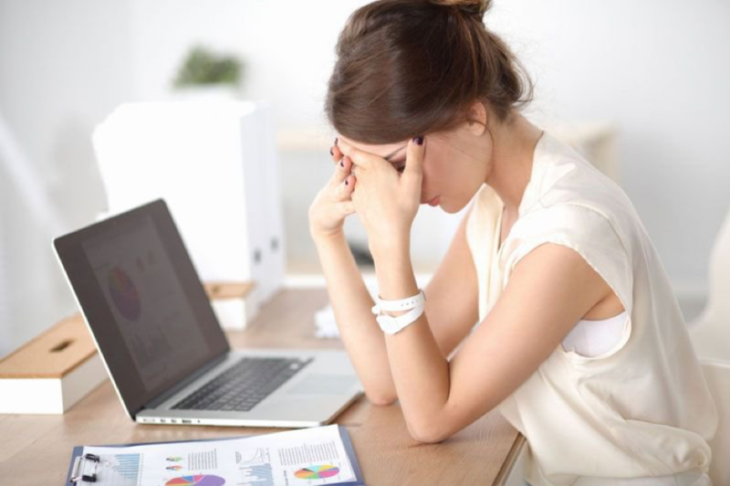 Áp lực cuộc sống làm gia tăng stress là một trong những nguyên nhân dẫn đến thiểu năng tuần hoàn não.