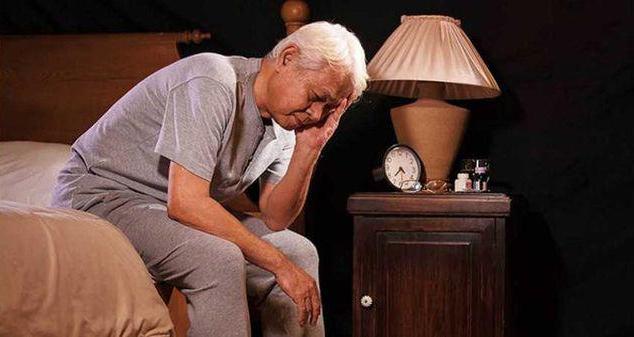 Đột quỵ giữa đêm, xử trí và phòng ngừa như thế nào?