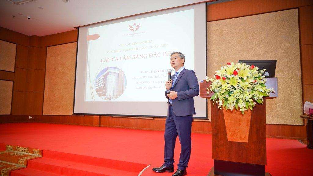 Nam thanh niên tăng huyết áp, cụ ông tiểu ra máu do thông động tĩnh mạch thận