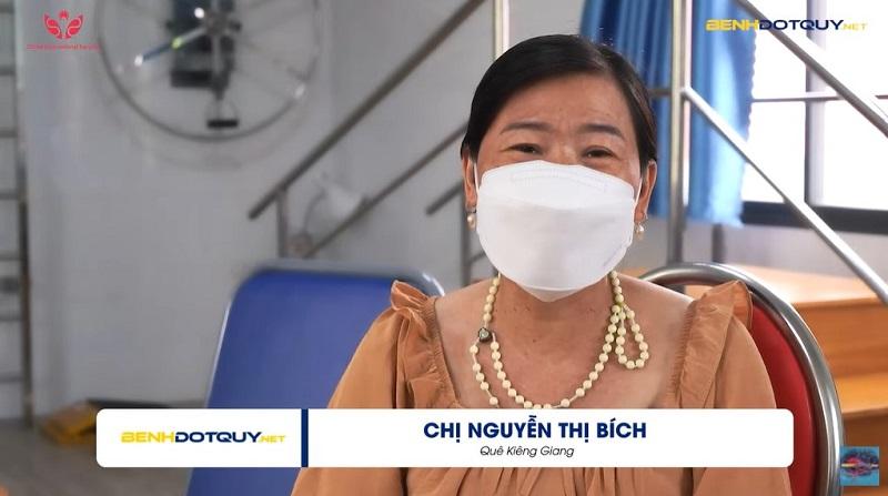 Chỉ 6 lần tập vật lý trị liệu trị đông cứng khớp vai, bệnh nhân “thờ phào” vì khỏi cần mổ