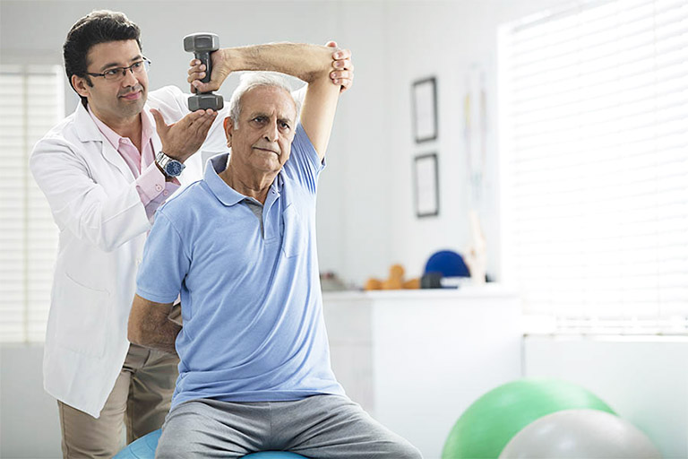 Bao lâu có thể phục hồi cơ xương khớp sau đột quỵ?