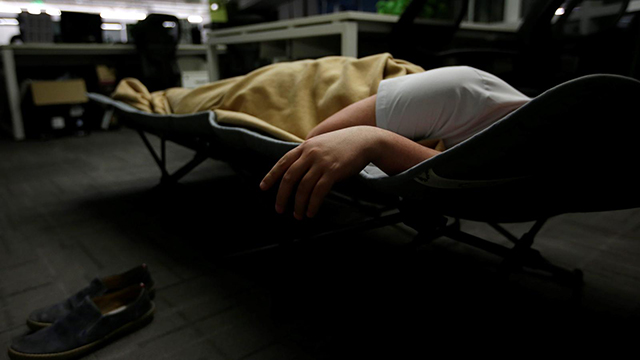 Vì sao đột quỵ xảy ra khi ngủ?