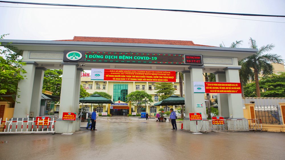Cổng bệnh viện Đa khoa tỉnh Thanh Hóa
