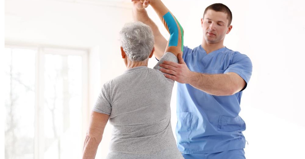 Bệnh nhân đột quỵ có thể cải thiện tình trạng mất cơ không?