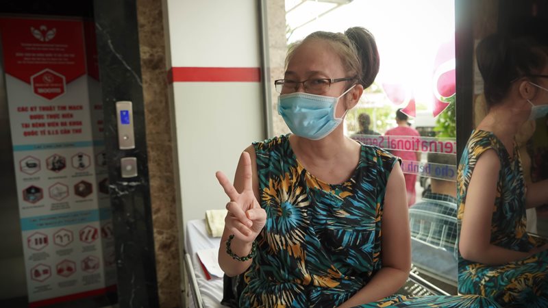 Vừa xuất huyết não vừa rong kinh do u xơ tử cung, nữ bệnh nhân tự tin chiến thắng sau can thiệp nội mạch