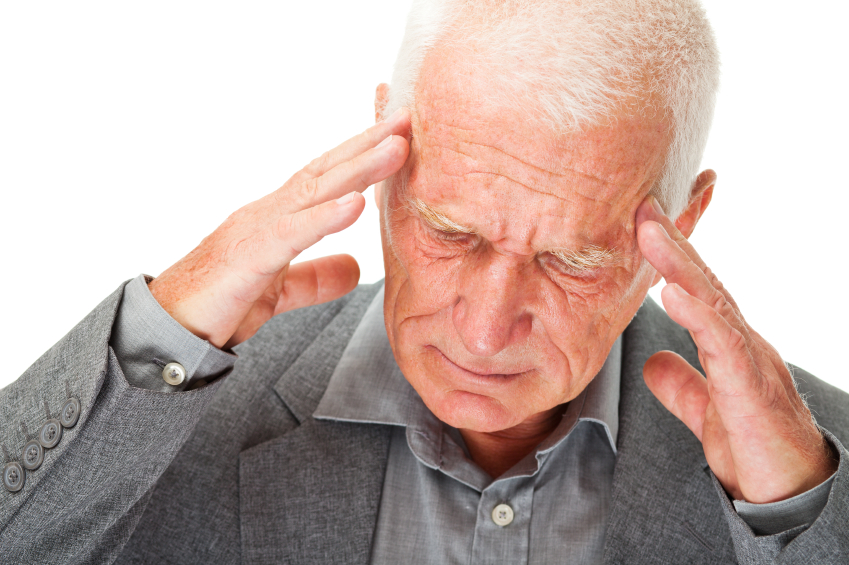 Khi bị đột quỵ bạn sẽ cảm giác đau đầu dữ dội một cách đột ngột.