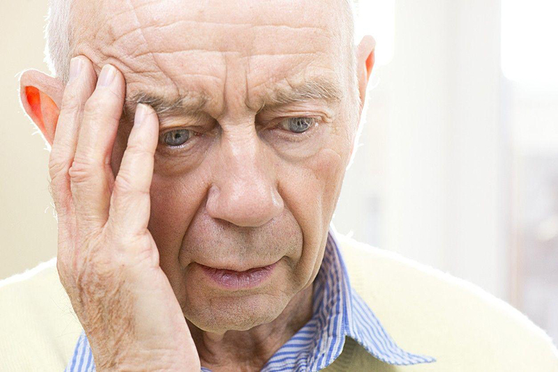 Người bị suy giảm nhận thức có thể phát triển thành bệnh Alzheimer.