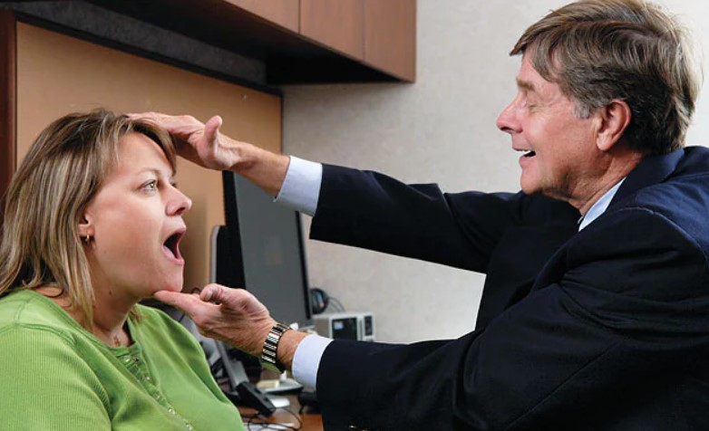 Hãy đọc to để tạo cơ hội tập nói và phát âm.