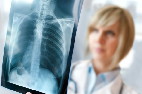 Làm sao chẩn đoán bệnh hẹp van tim?