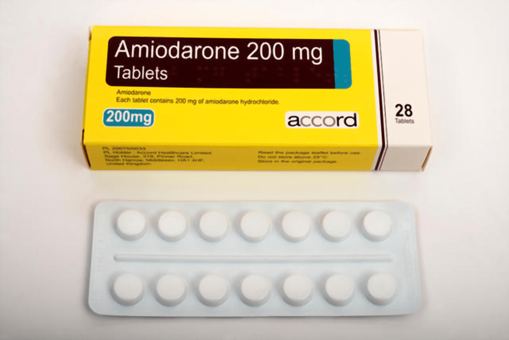 Thuốc Aminodarone này được sử dụng để điều trị một số loại nhịp tim không đều nghiêm trọng, chẳng hạn như rung thất dai dẳng hay nhịp tim nhanh.