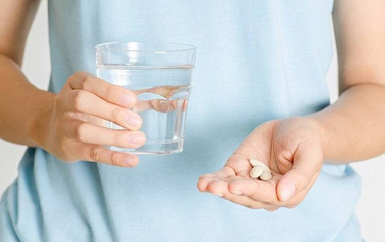 Nếu bạn đang dùng một loại thuốc được biết là gây hạ huyết áp thế đứng, bác sĩ có thể thay đổi liều lượng hoặc chuyển bạn sang một loại thuốc khác.