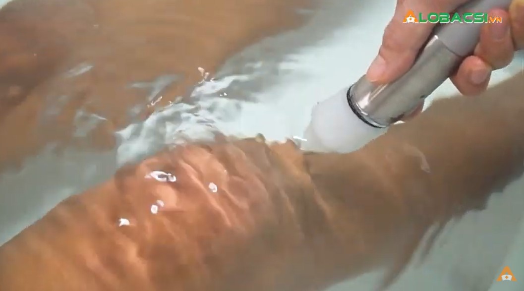 Chi phí nằm trong bể thủy trị liệu là bao nhiêu?