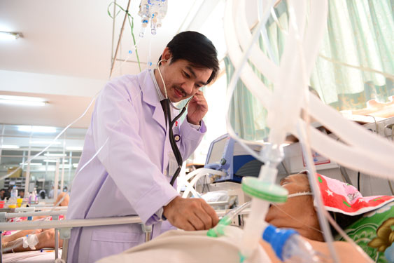 Bệnh viện Nhân Dân 115 được biết đến như một trung tâm điều trị đột quỵ lớn của cả nước.