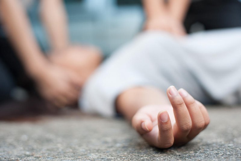 Cách xử trí bệnh nhân đột quỵ tim ở nhà?