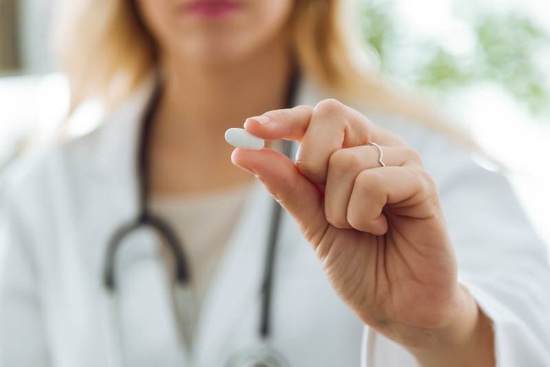 Thuốc giảm đau thường được sử dụng đối với bệnh nhân bị đau trung ương sau đột quỵ