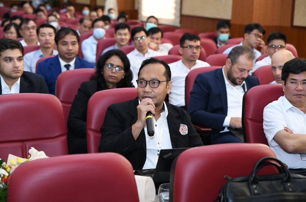 Hội nghị do Bệnh viện S.I.S Cần Thơ tổ chức thu hút nhiều báo cáo viên và người tham dự quốc tế