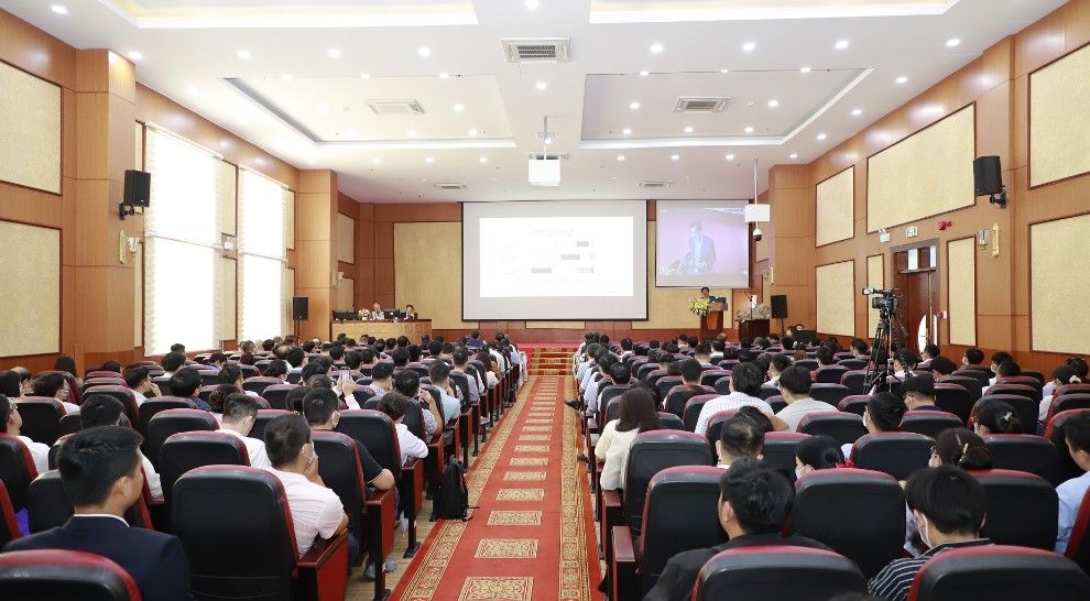 Hội nghị diễn ra trong 3 ngày, 15 - 17/9/2022. Trong đó, 2 ngày đầu tiên tập vào việc cập nhật các kiến thức liên quan đến thần kinh - đột quỵ. Ngày cuối cùng, học viên sẽ được thực hành các ca lâm sàng (đặt stent nội sọ, stent chuyển dòng…) và thực hành can thiệp lấy huyết khối trên động vật - animal lab.