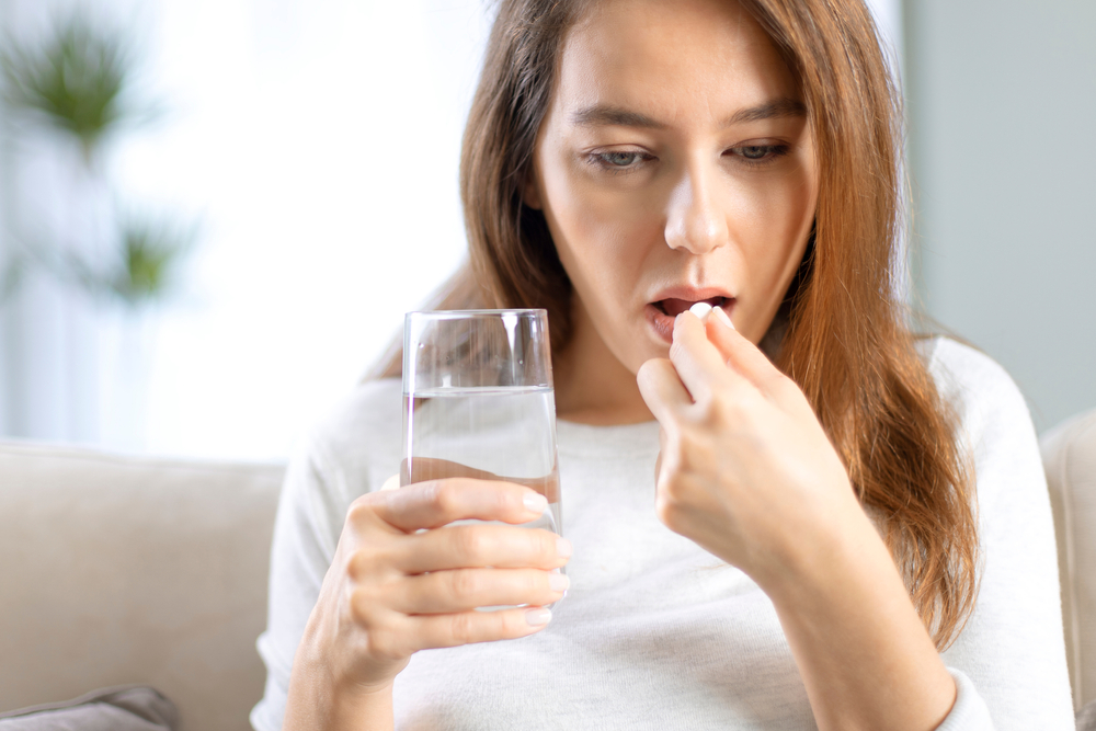 Tuân thủ chỉ định điều trị của bác sĩ và thay đổi lối sống lành mạnh giúp kiểm soát bệnh tốt hơn.