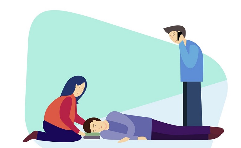 Nên gọi cấp cứu nếu trường hợp bệnh nhân bị co giật không có dấu hiệu thuyên giảm.