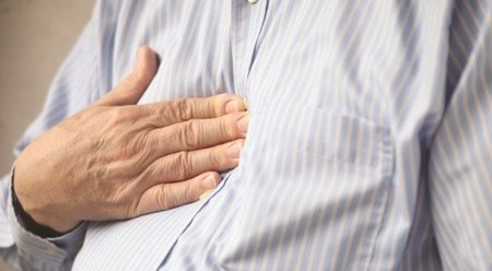 Yếu tố nguy cơ khiến một người bị đau thắt ngực?