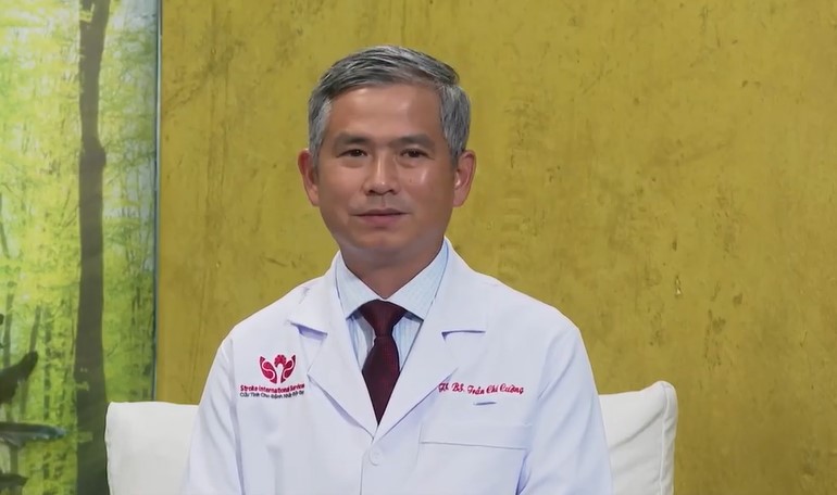 Những nguyên nhân nguy hiểm liên quan đến đau đầu