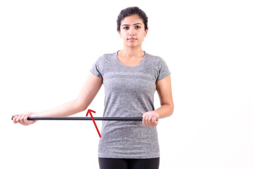 5 bài tập vai giúp bệnh nhân đột quỵ mau chóng phục hồi