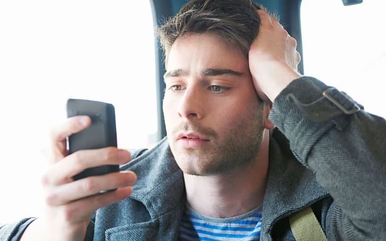 Cô đơn có hại cho bạn như béo phì hoặc bệnh tim