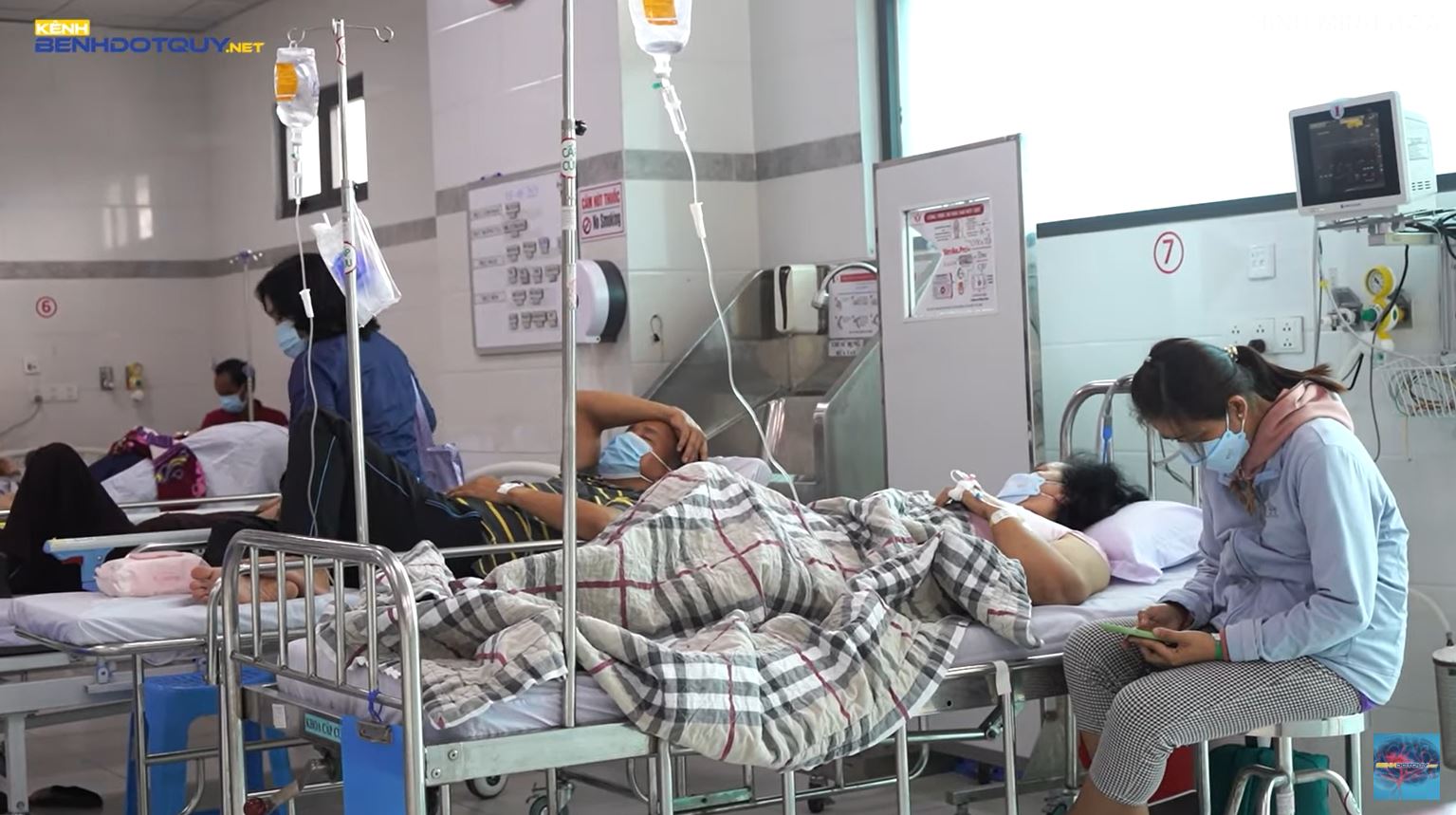 Cẩn trọng với bệnh tai biến mạch máu não vào mùa lạnh