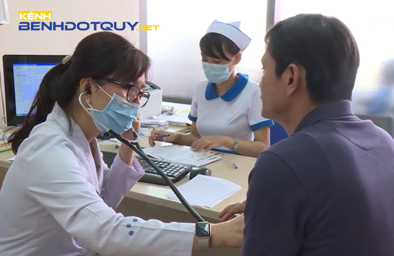 Thiếu máu cơ tim thì ăn gì cho đủ máu nuôi tim?