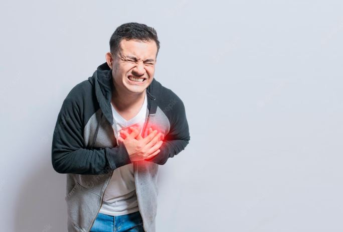 Gia đình có người bị đột tử, người thân có nên đi tầm soát hay không?