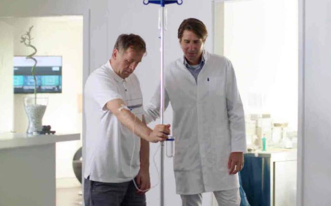 Bệnh nhân đột quỵ bị tăng đông máu điều trị được không?