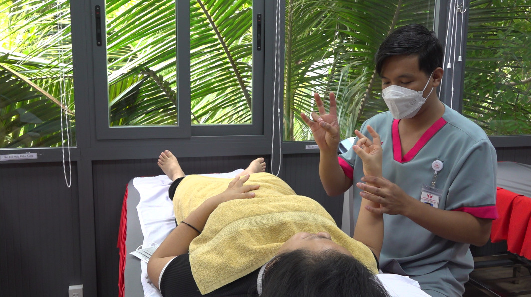 Nữ bệnh nhân 24 tuổi lỡ “giờ vàng” điều trị đột quỵ do chẩn đoán thiếu canxi 