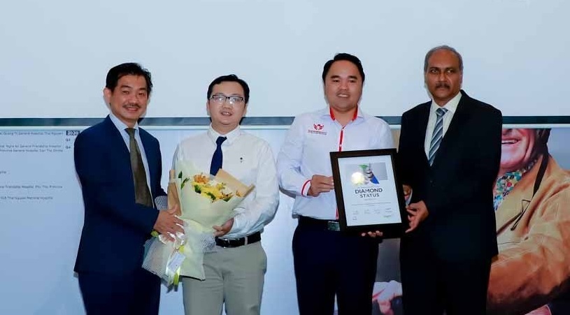 Bệnh viện Đa khoa Quốc tế S.I.S Cần Thơ nhận giải thưởng Kim cương về điều trị đột quỵ của WSO