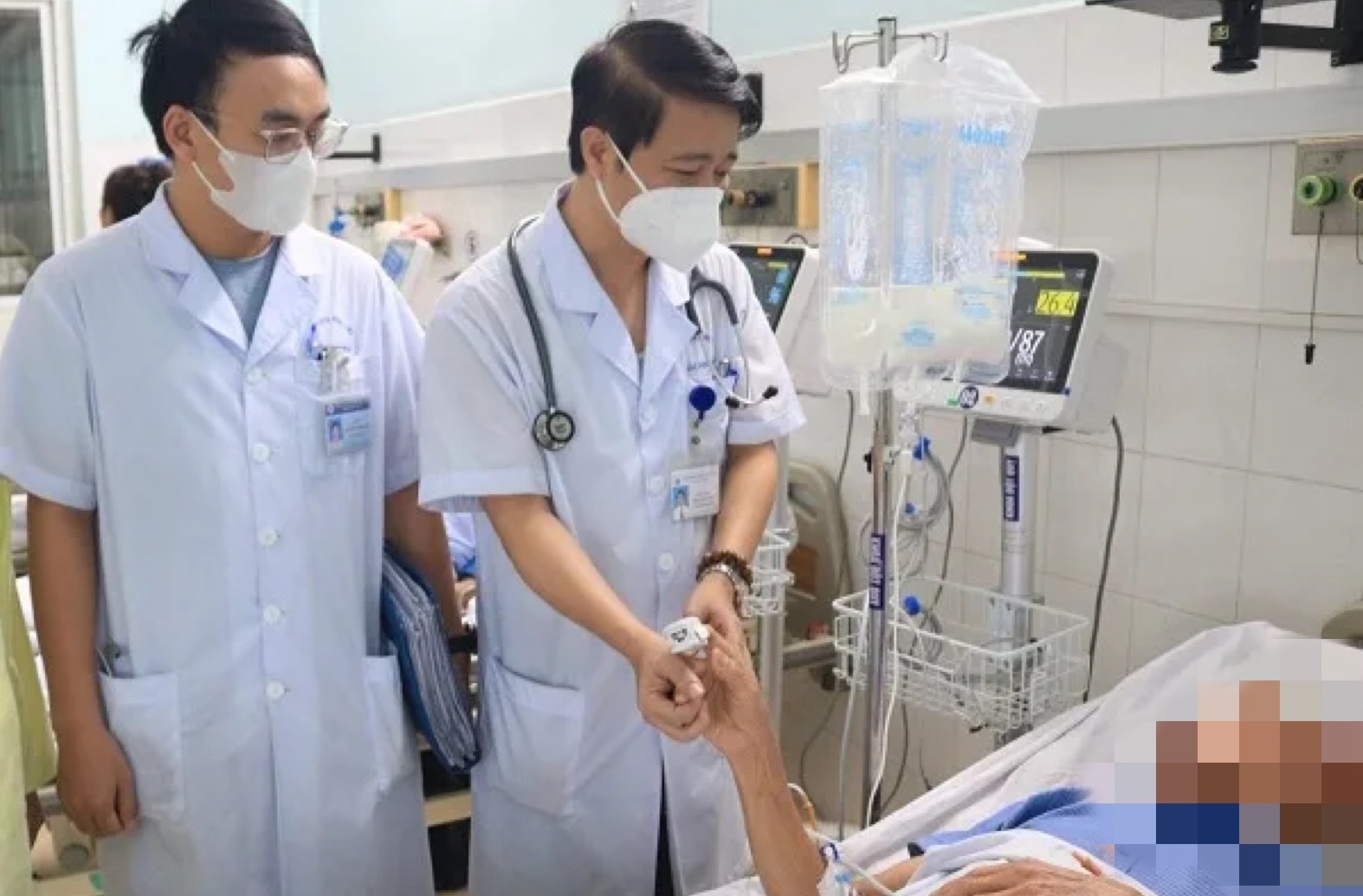 Hải Phòng: Can thiệp mạch não kịp giờ vàng cứu sống cụ ông 83 tuổi bị đột quỵ