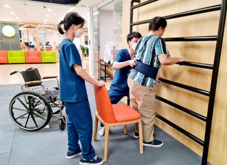 Phương pháp nào giúp hồi phục sức khỏe sau đột quỵ hiệu quả?