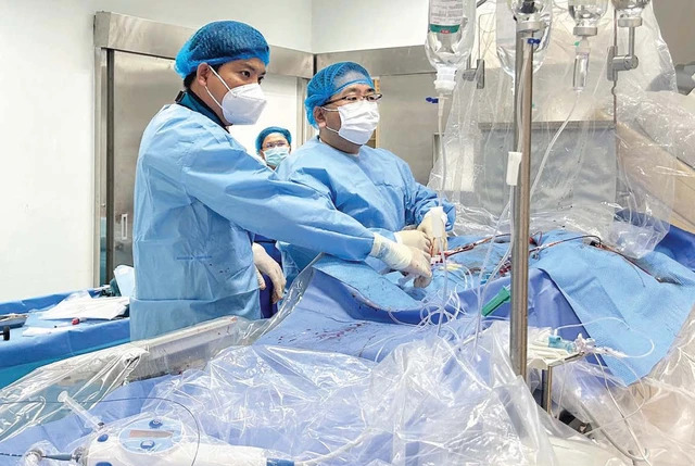 Trước thềm năm mới, bà con vùng đất Ninh Thuận không còn lo lắng về việc điều trị tim mạch