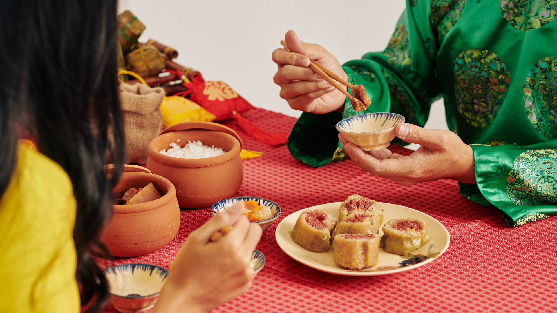 Thói quen ăn uống phản tác dụng phòng ngừa đột quỵ ngày Tết