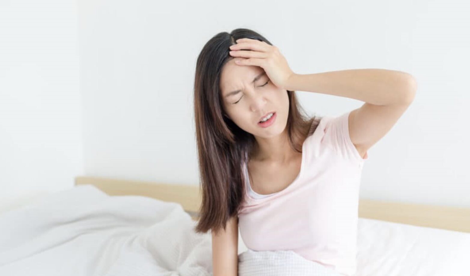 Nguyên nhân đau nửa đầu và đau hốc mũi bên trái là do đâu, làm thế nào để khắc phục?