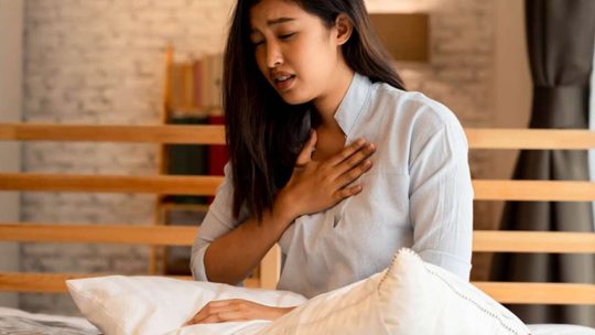 Cảnh báo nguy cơ tử vong bất ngờ ngay sau khi thức dậy