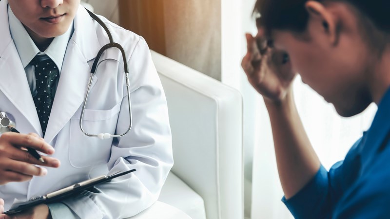 Biểu hiện đau đầu như thế nào bắt buộc người bệnh phải đến gặp bác sĩ ngay?