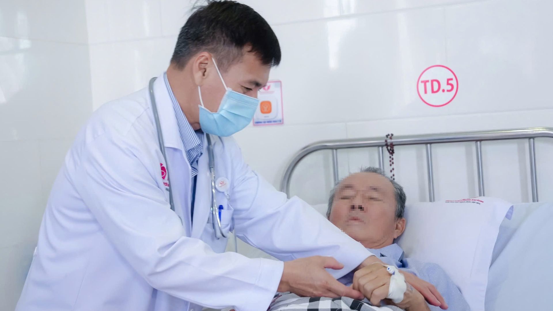 Cần Thơ: Người đàn ông đột quỵ xuất huyết não do chủ quan với đau đầu