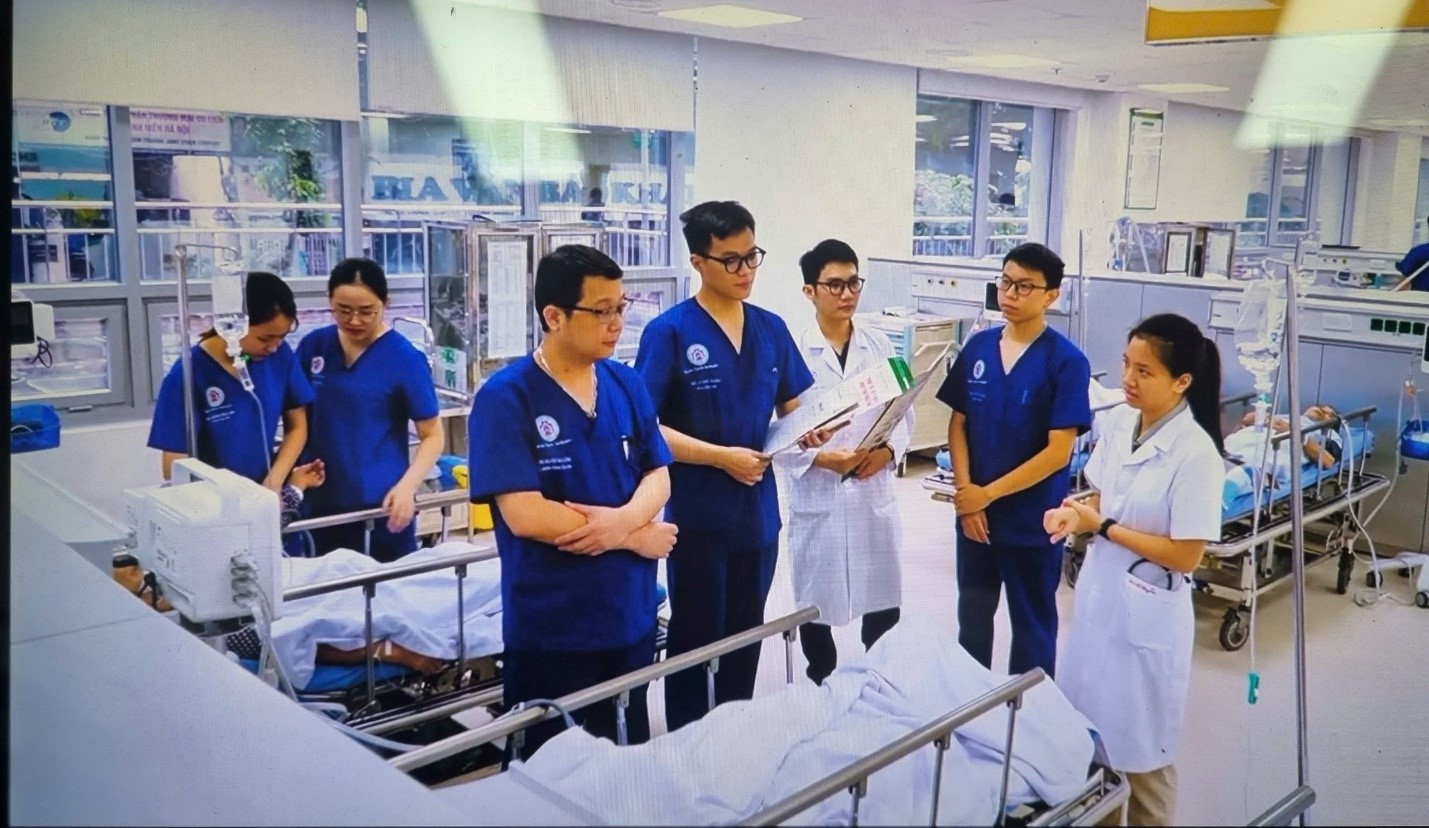 Chuyên gia cảnh báo vấn đề sức khỏe khi chơi thể thao gắng sức